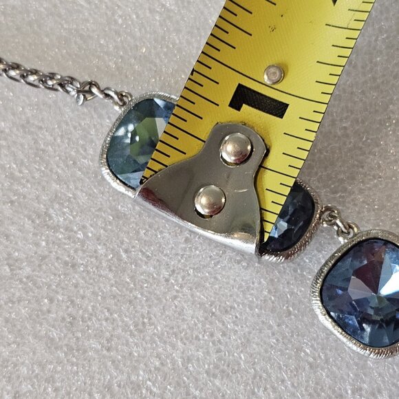 Monet Necklace Blue Large Rhinestones Faceted Silver‎ Tone Y-Drop Statement 18" - Picture 9 of 10